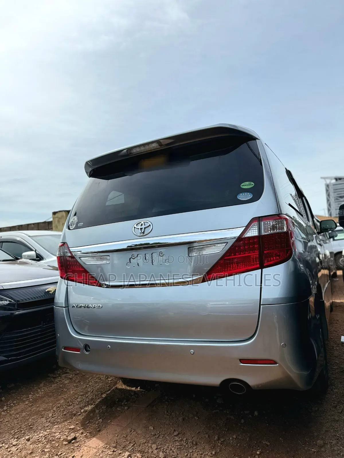 Toyota Alphard 2.4 Petrol FWD 2013 Silver