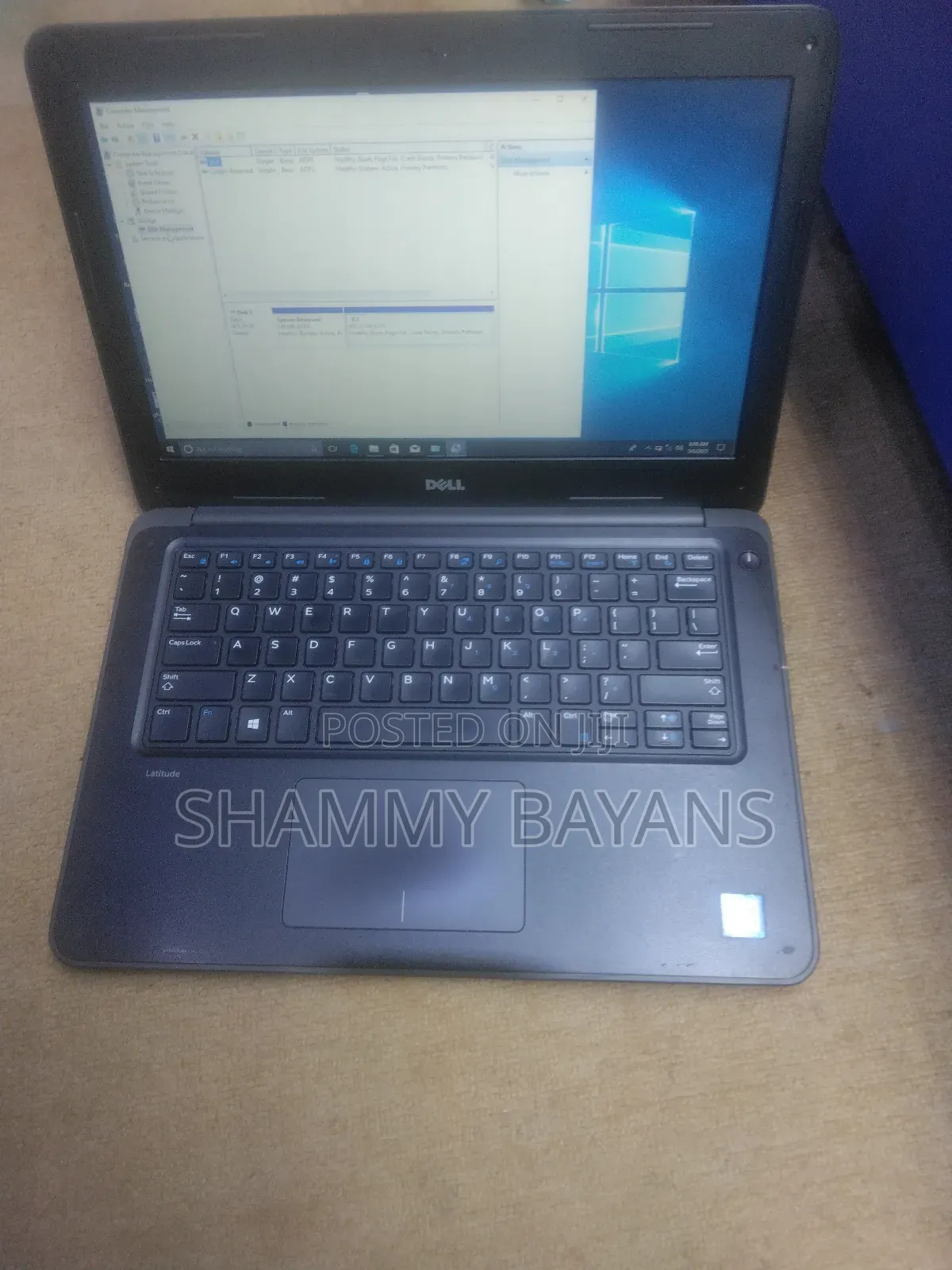 Laptop Dell Latitude 3380 4GB Intel Core I3 HDD 500GB