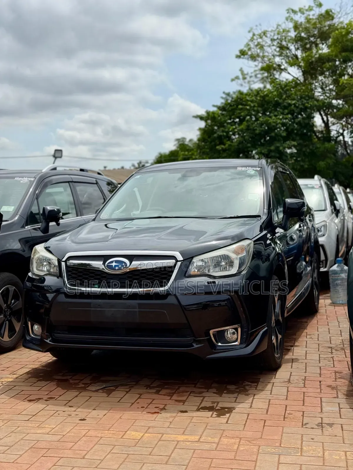 Subaru Forester 2.0XT Premium 4dr SUV AWD (2.0L 4cyl Turbo CVT) 2014