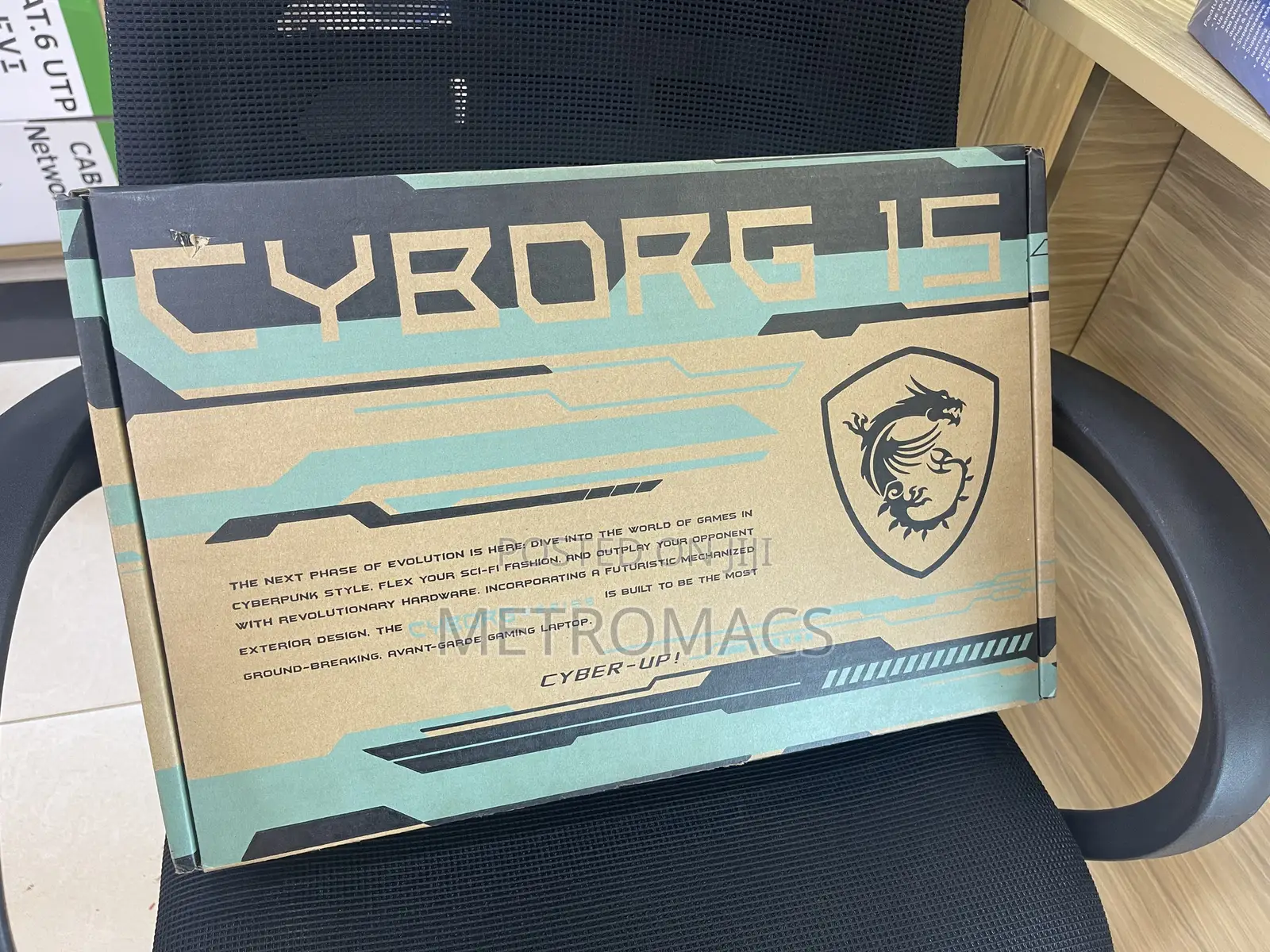 New Laptop MSI Cyborg 15 16GB Intel Core I7 SSD 512GB