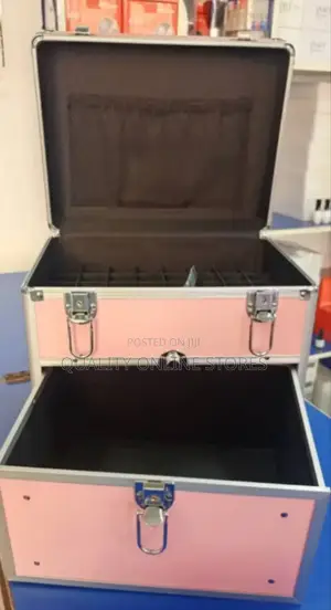 Make Up Box