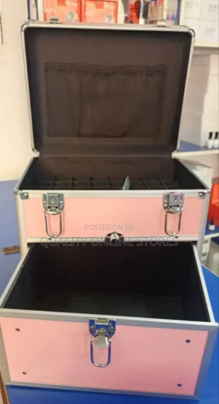 Make Up Box