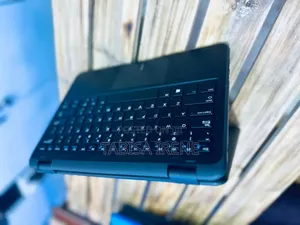 New Laptop Dell Latitude 3189 4GB Intel Core I5 SSD 128GB