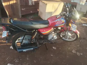 Bajaj CT 110X 2023 Red