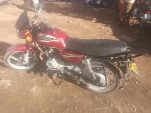 Bajaj Boxer 150 UG 2019 Red