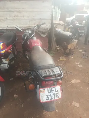 TVS HLX 125 2023 Red