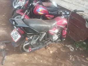 TVS HLX 125 2023 Red
