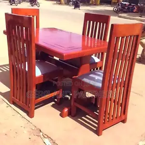 High/Class/Dining Table