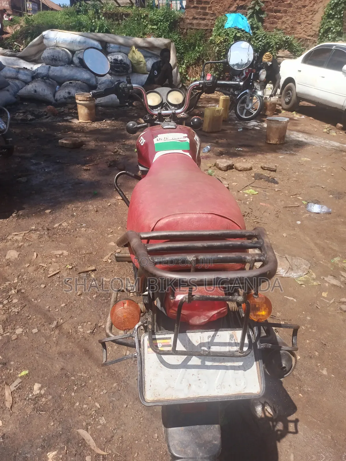 TVS HLX 125 2021 Red