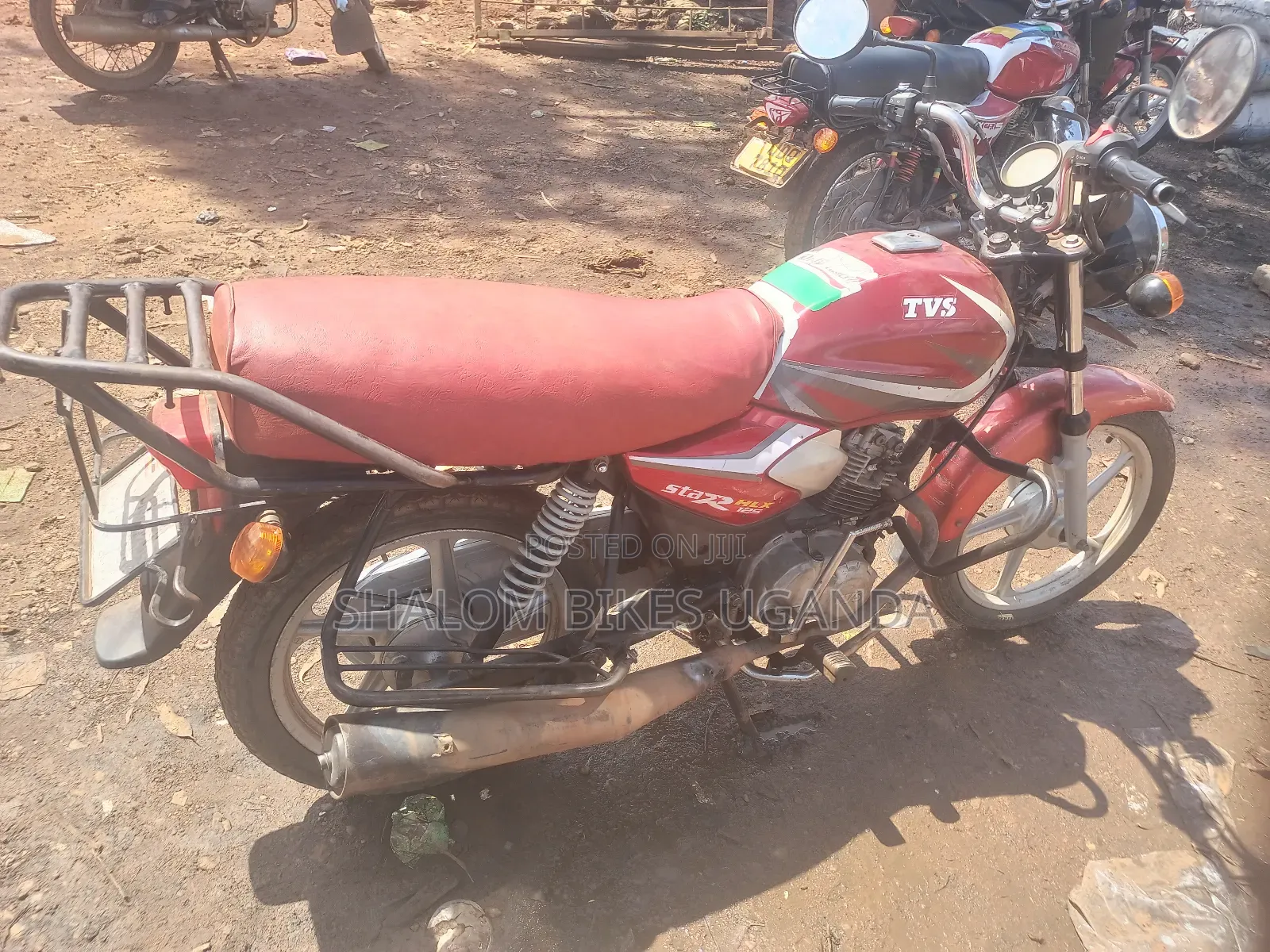 TVS HLX 125 2021 Red