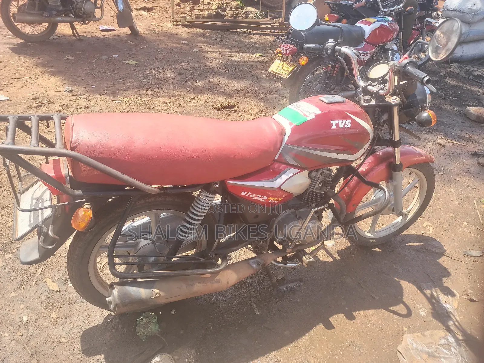 TVS HLX 125 2021 Red