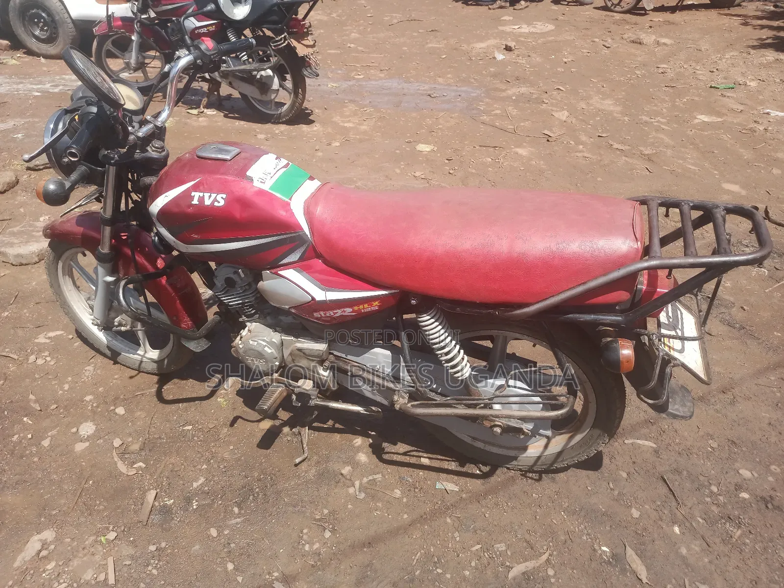 TVS HLX 125 2021 Red