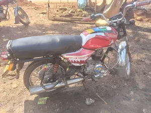 Bajaj Boxer 2016 Red