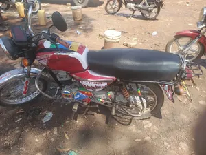 Bajaj Boxer 2016 Red