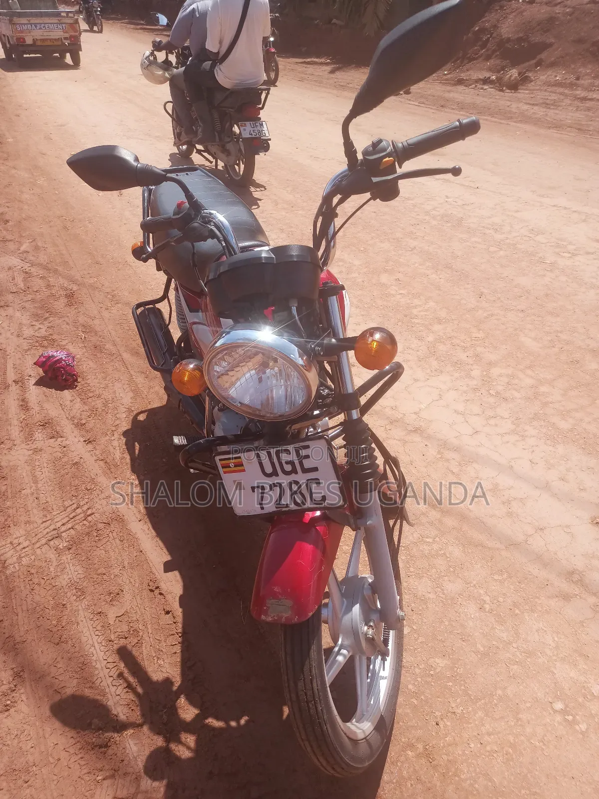 TVS HLX 125 2025 Red