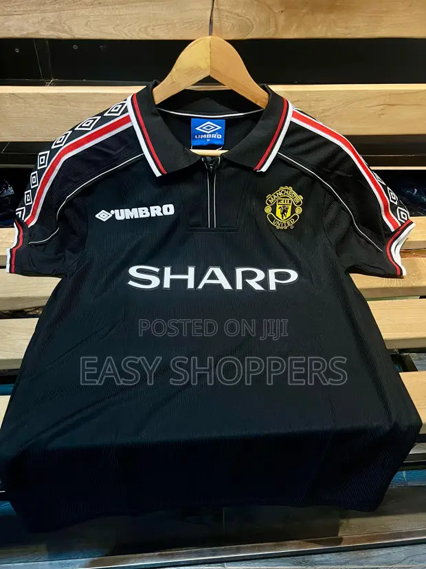 Manchester United 1998/99 Away Jersey Players Version in Central