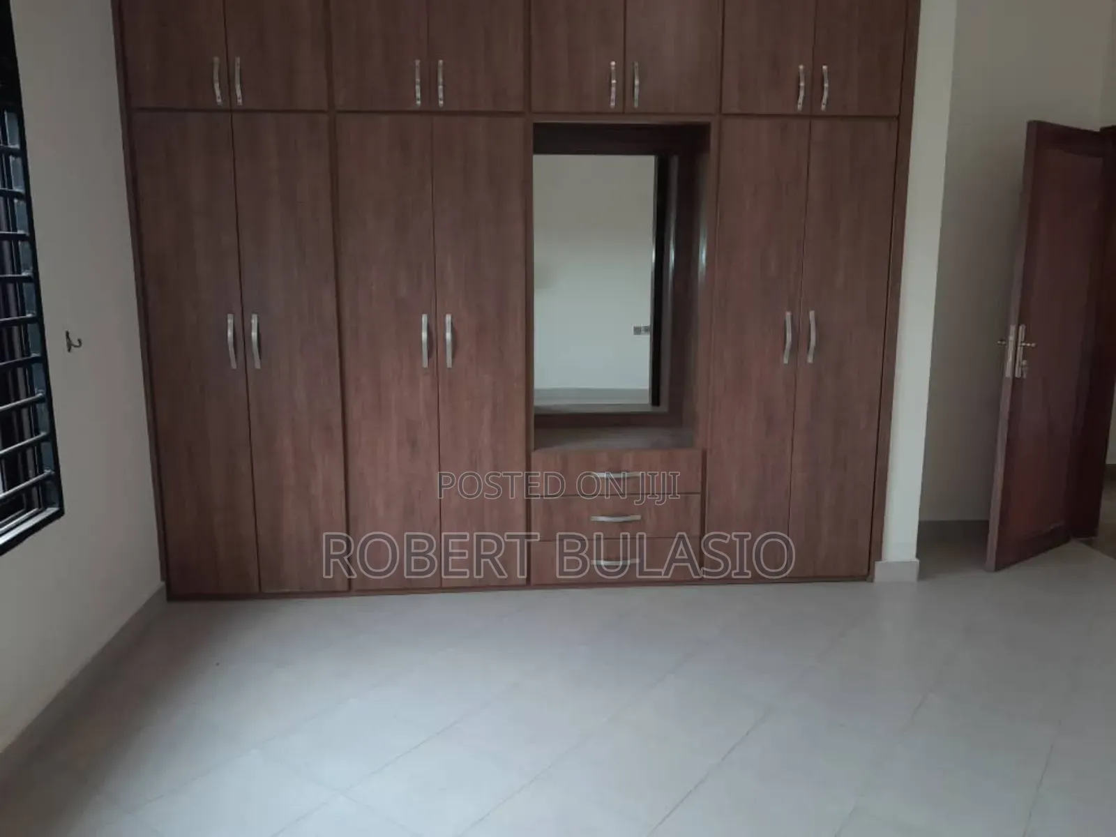 2bdrm House in Kira for rent