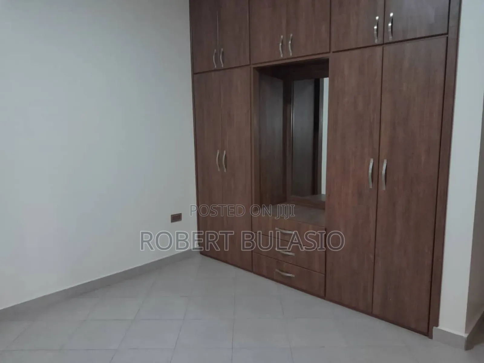 2bdrm House in Kira for rent