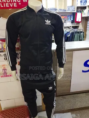 Photo - Track Suit Adidas Black Original