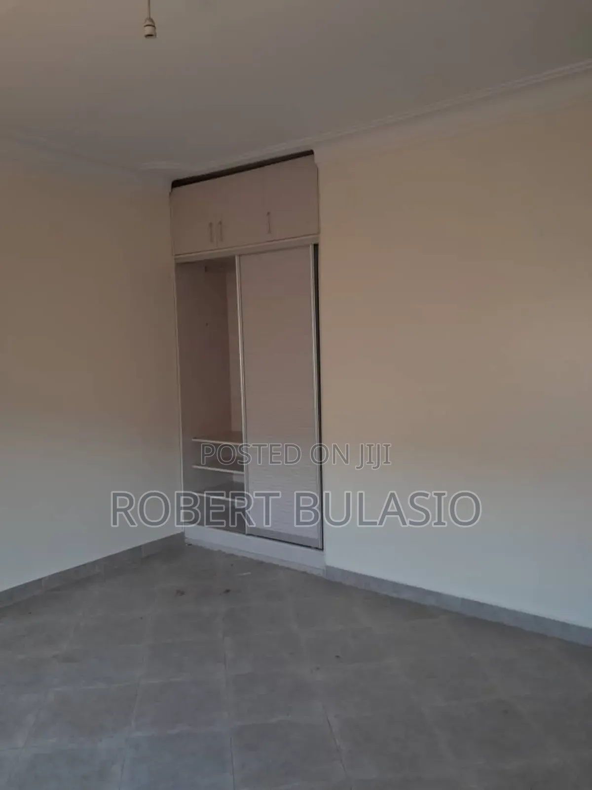 2bdrm House in Kira for rent