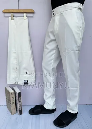 Beltless White Gentle Trouser