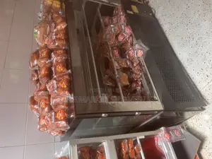 Cake Chiller for Bakery Used but Perfect Condition on Sale