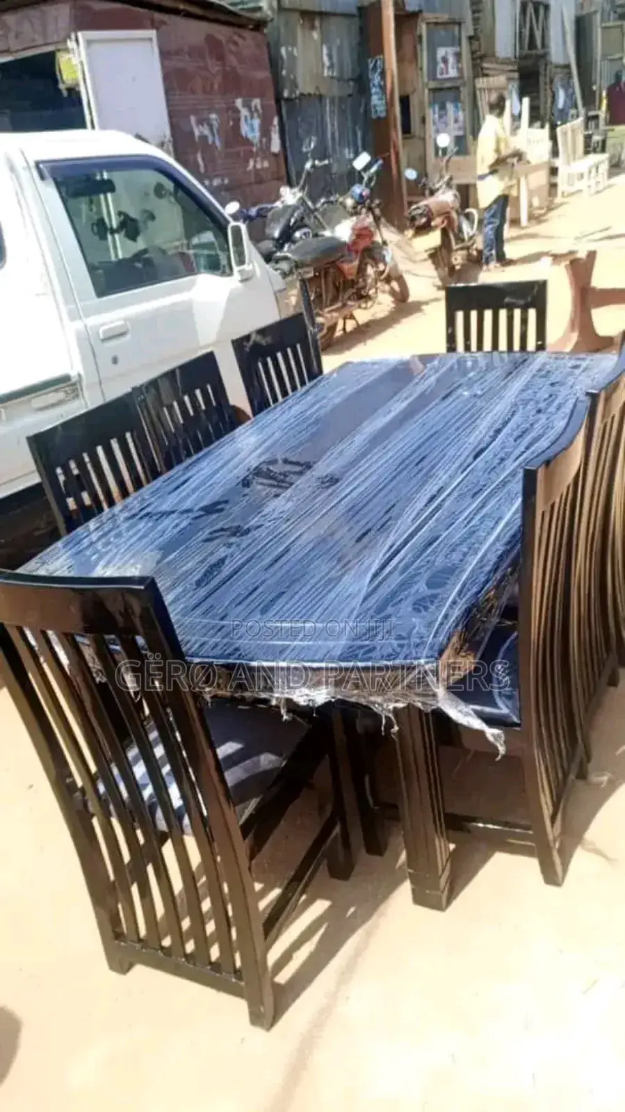 Dining Set 8 Seater
