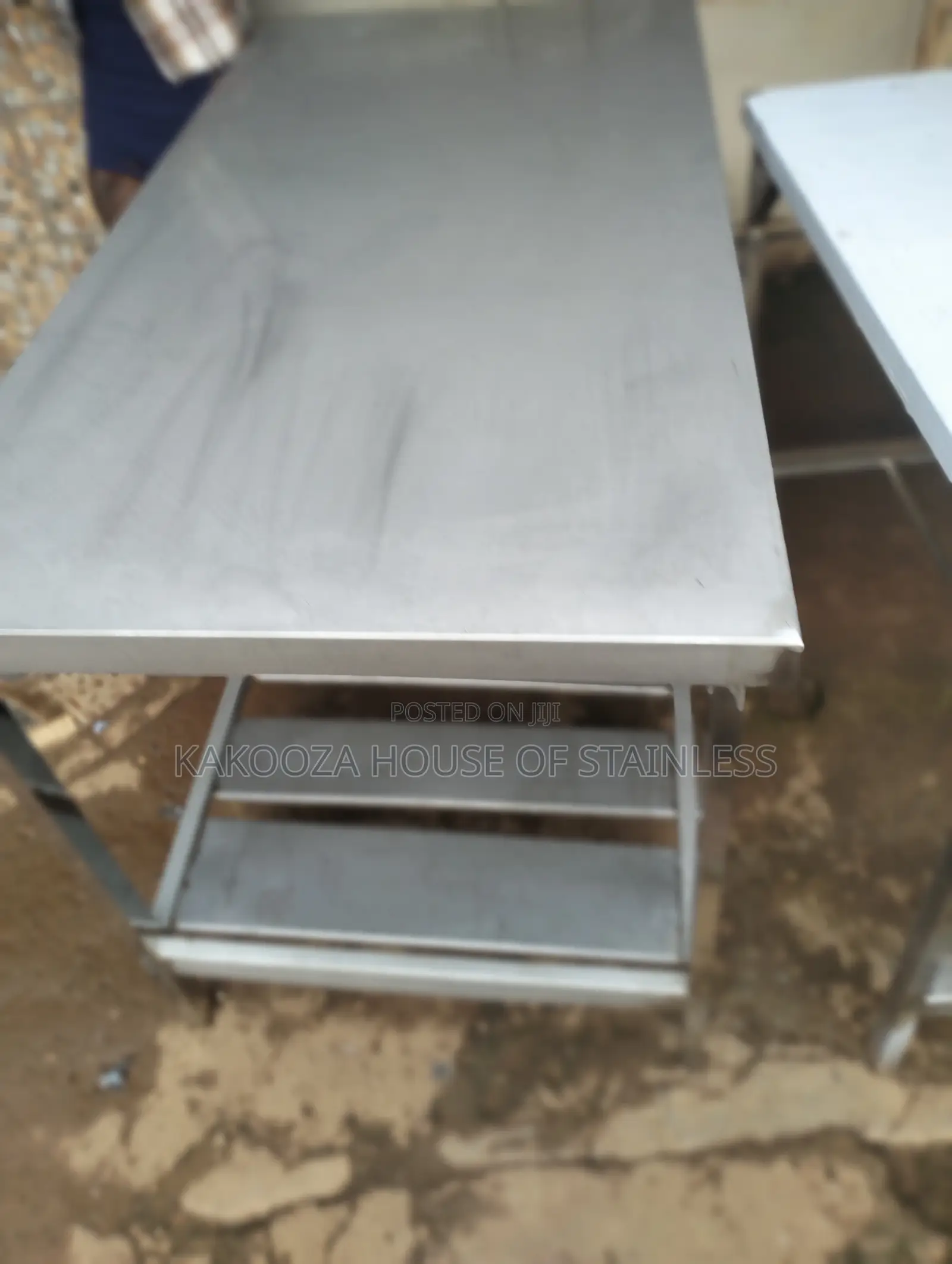 Stainless Working Table Dabble