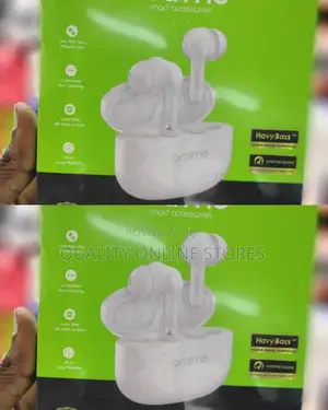 White Oriamo Pods