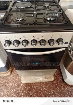 Cooker and Ceramic
