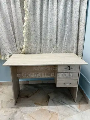 The Brown Office Table/ Has Modern /Good Office Table/