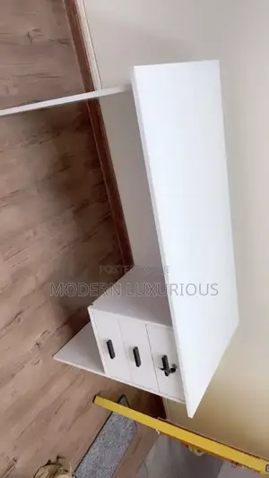 The Brown Office Table/ Has Modern /Good Office Table/