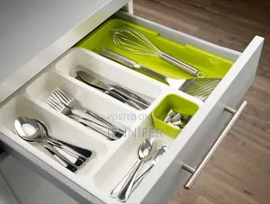 Expandable Kitchen Cutlery Organizer