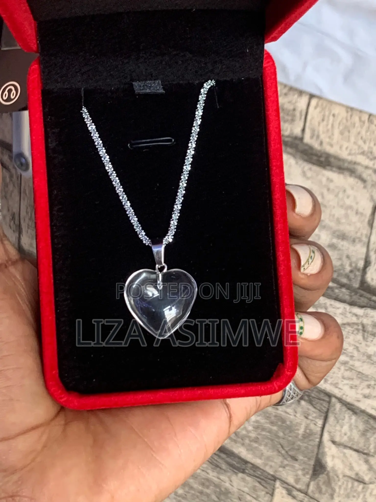 Crystal Clear Heart Shape Pendant Necklace