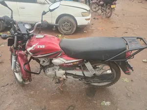 TVS HLX 125 2023 Red