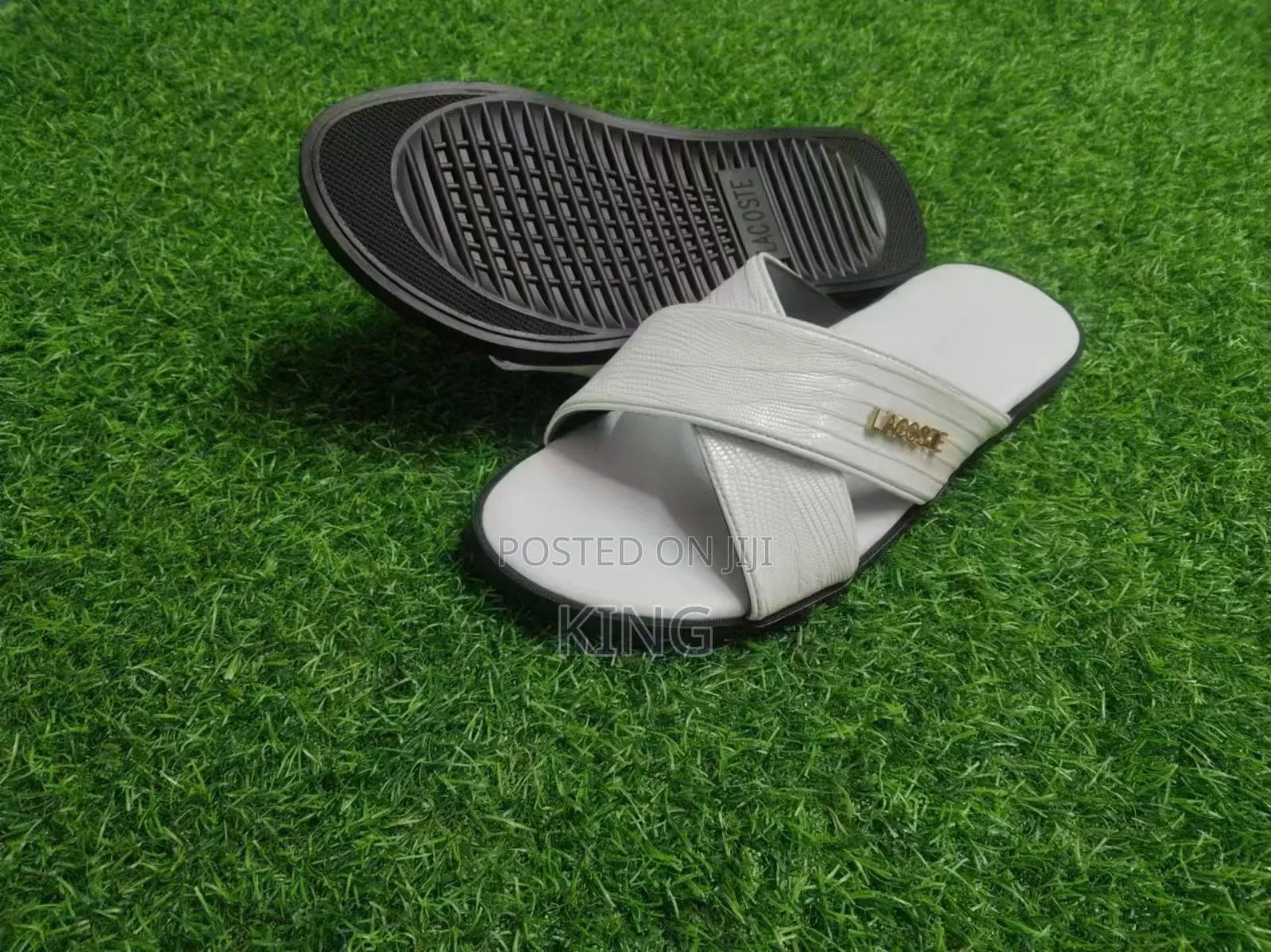 Reliable Bossy Sandals