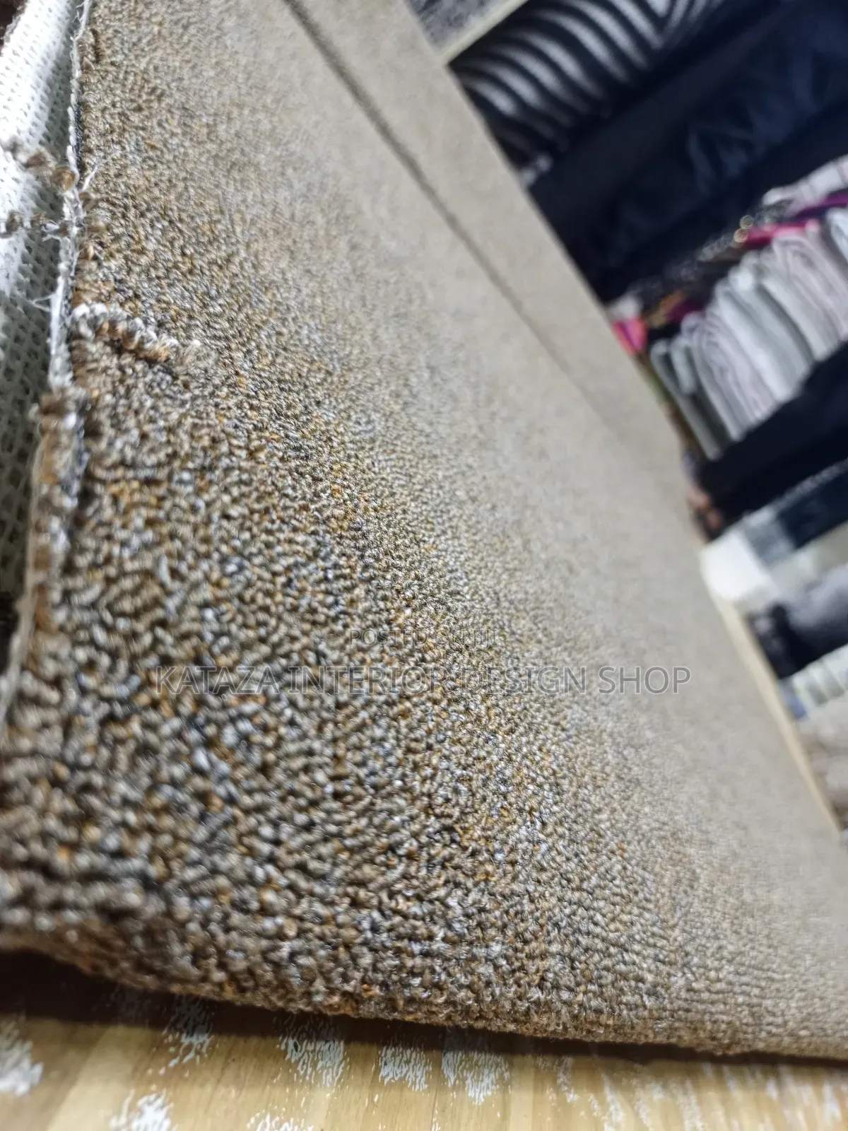 Multiple Brown Home Use Woolen Carpet