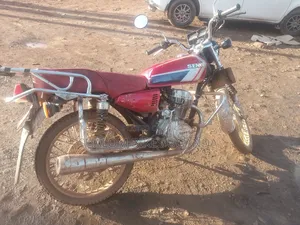 Senke SK125-7A 2023 Red