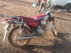 Senke SK125-7A 2023 Red