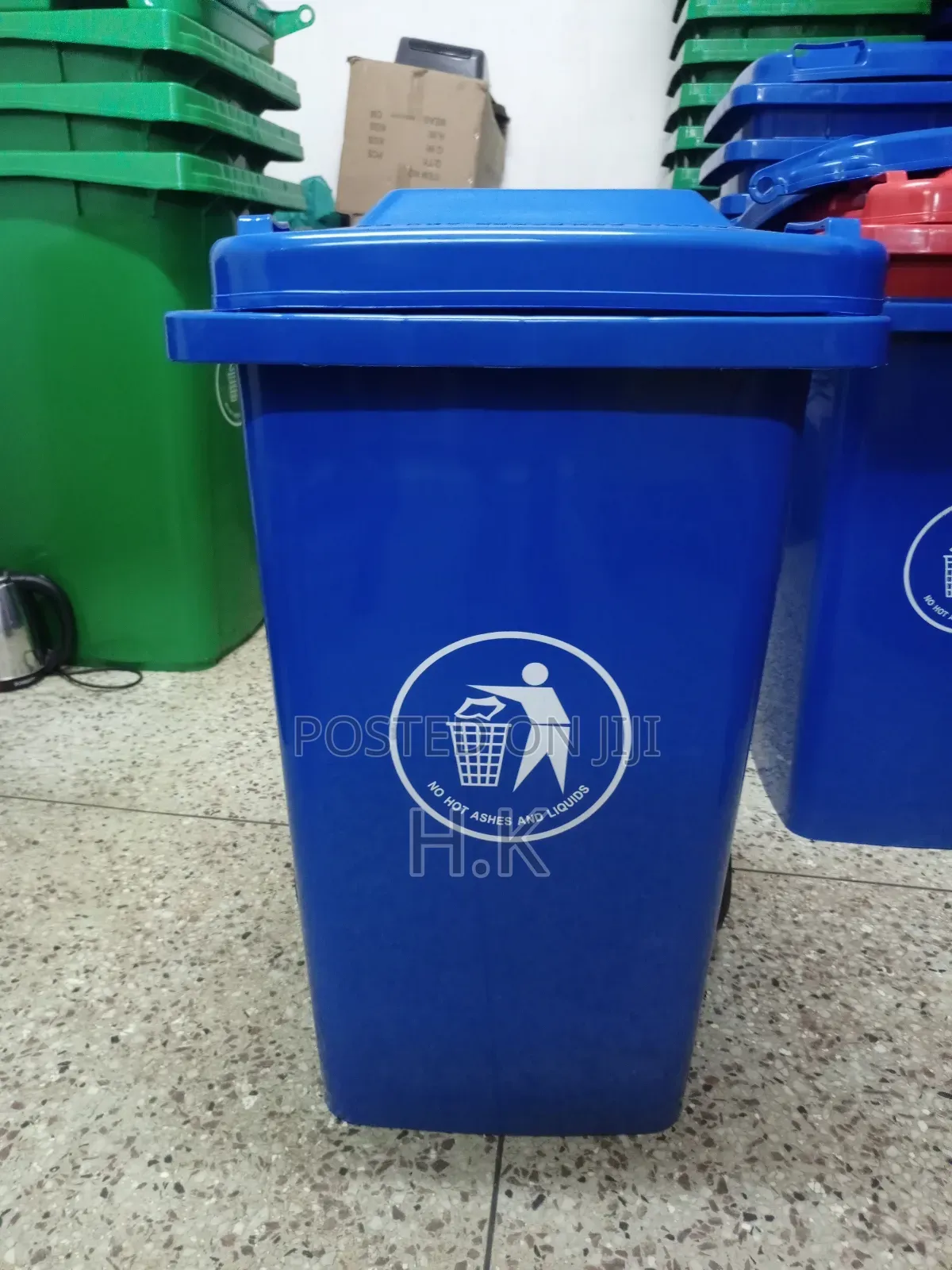 Plastic Dustbin 100l