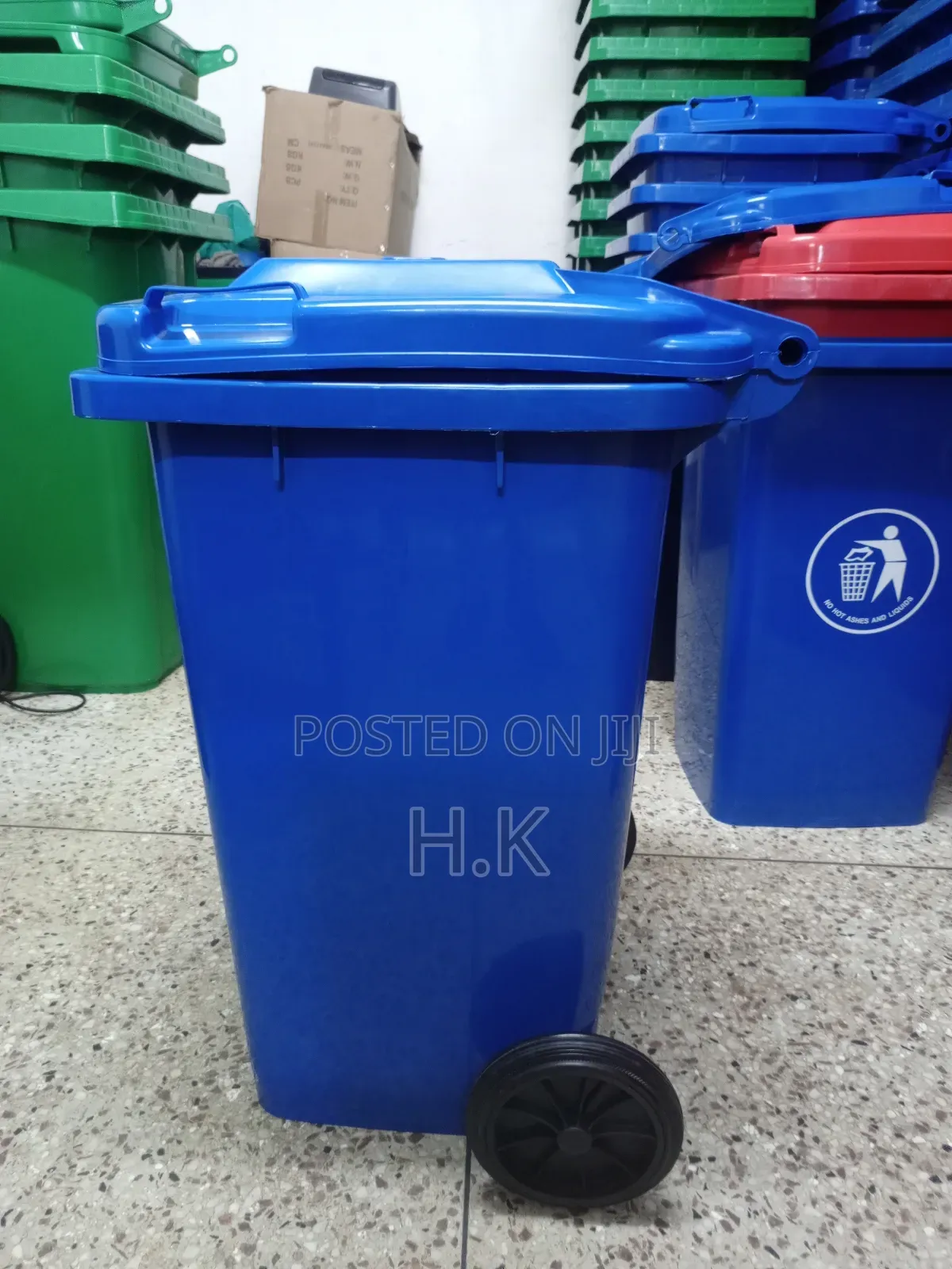 Plastic Dustbin 100l