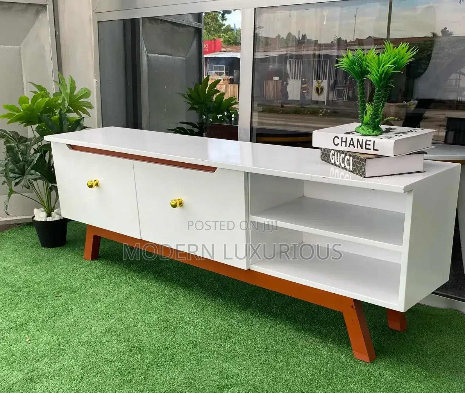 Which /Design Do You/ Want to Be Tv Stand/