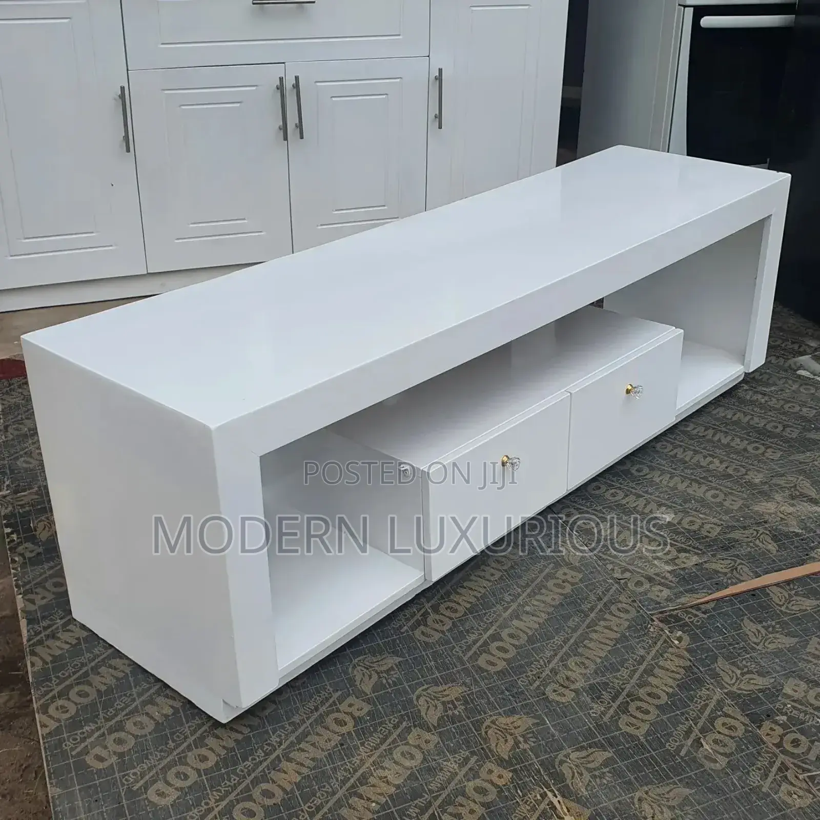 Available for/ Payment on Delivery /Within Tv Stand/