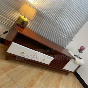 Morning /Deliveries. Tv Stand/for Payment on Delivery!!
/
