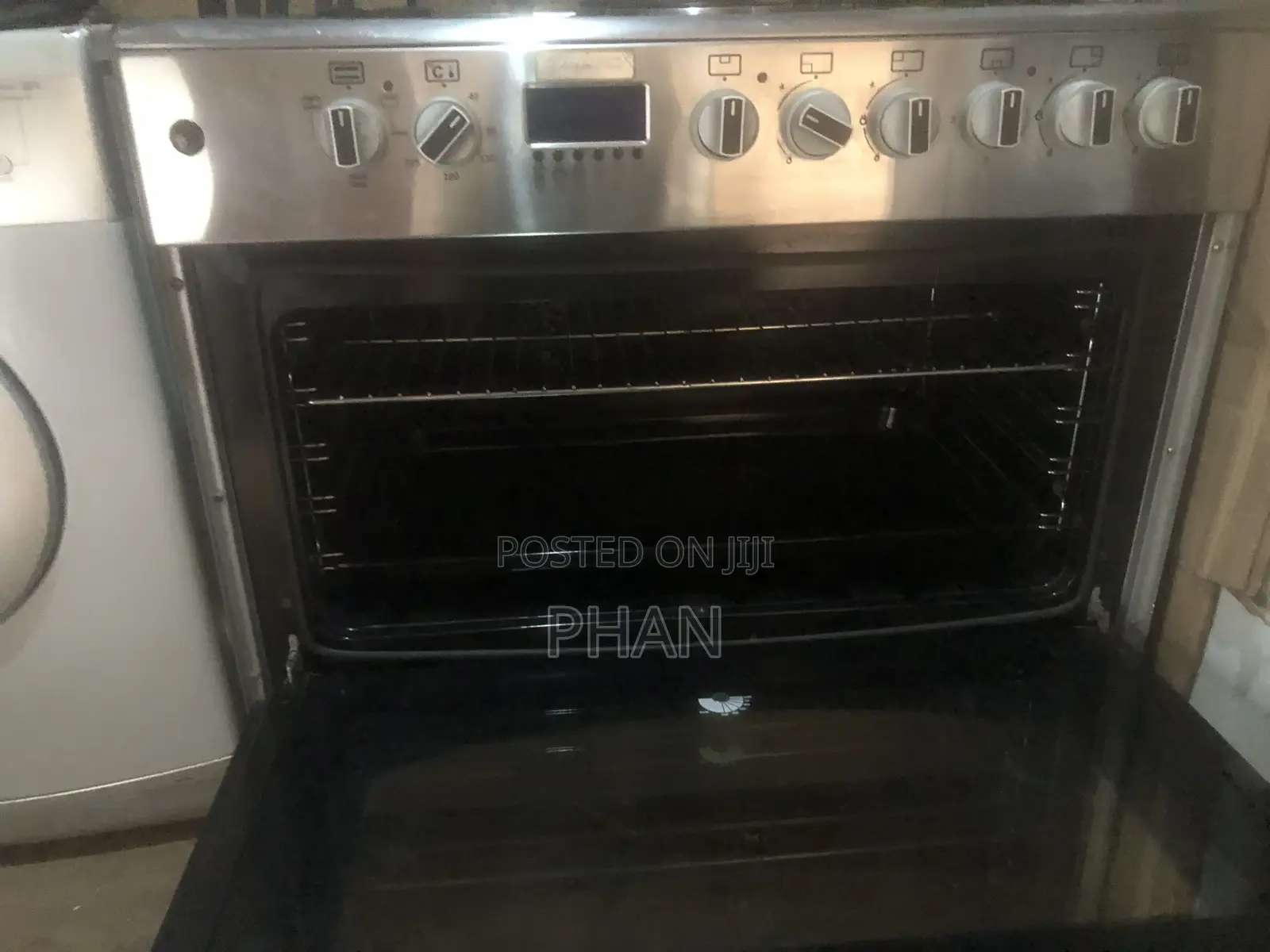 Blue Flame Gas and Electric Cooker
