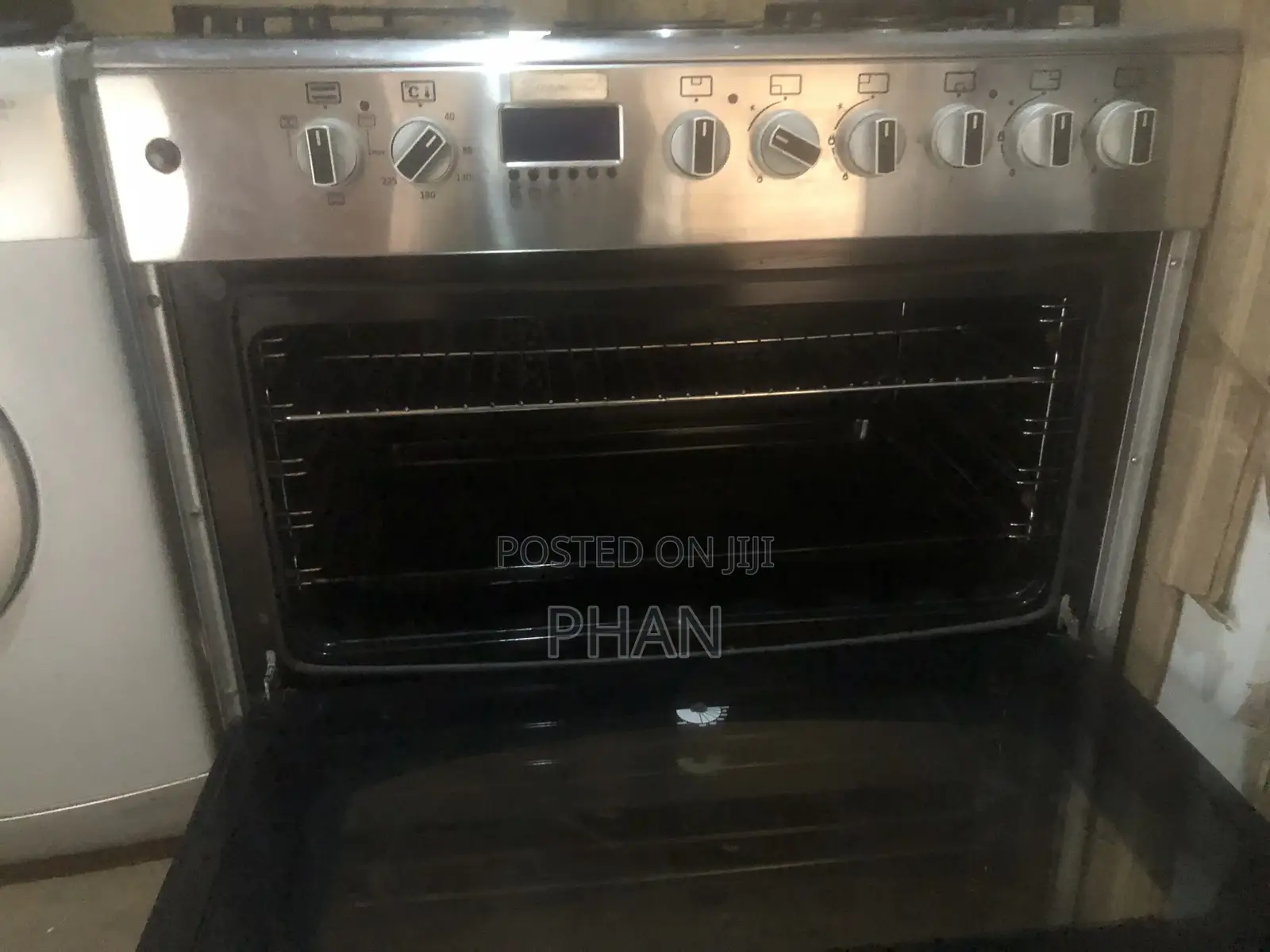 Blue Flame Gas and Electric Cooker