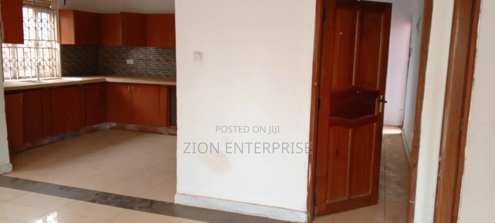 13bdrm Bungalow in Central Division for sale