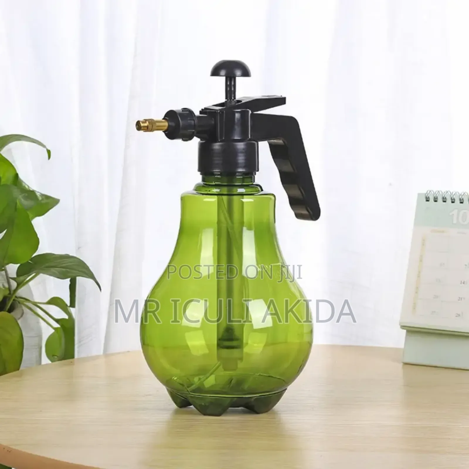 Plastic Garden Water Pump Spaying, Watering Bottle