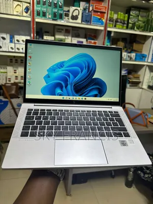 Laptop HP EliteBook 830 G7 8GB Intel Core I5 SSD 256GB