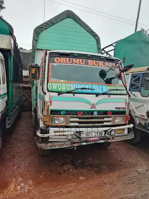 Fuso Fighter Lorry